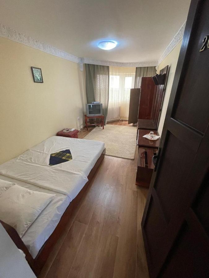 Motel Orion Obrejita エクステリア 写真