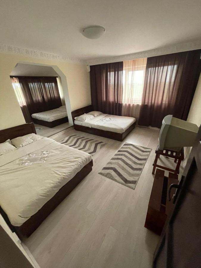 Motel Orion Obrejita エクステリア 写真